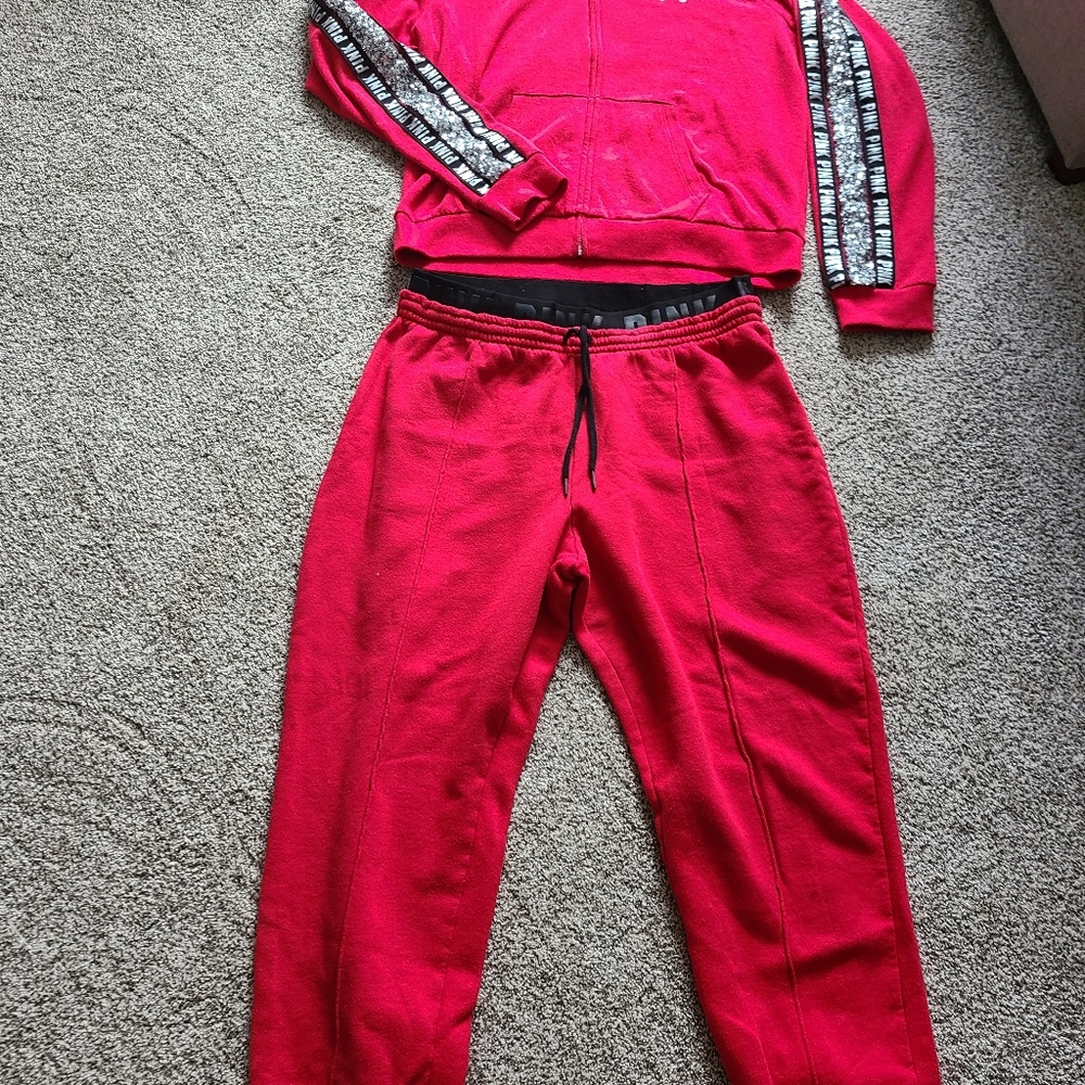 PINK outfit